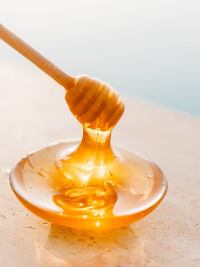 5 Surprising Nutrients in Honey: Unveiling the Health Benefits